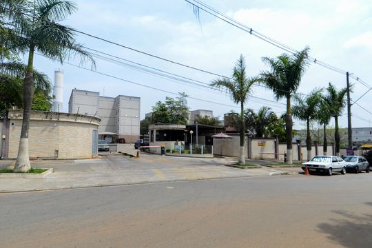 Fachada do Condominio  de apartamento para alugar com 2 quartos, 40m² em Água Chata, Guarulhos