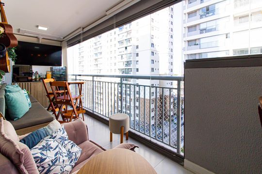 Varanda de apartamento à venda com 2 quartos, 67m² em Barra Funda, São Paulo