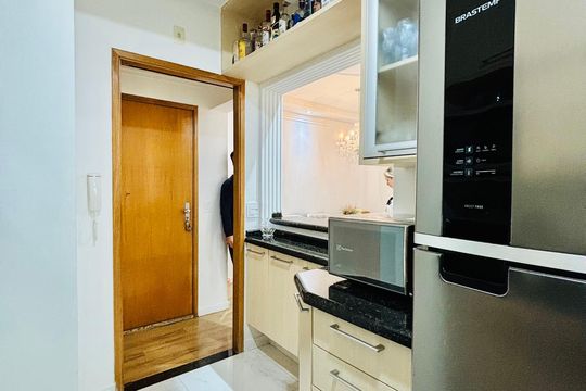 Cozinha de apartamento para alugar com 3 quartos, 80m² em Alphaville Industrial, Barueri