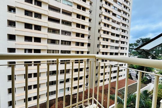 Sacada  de apartamento para alugar com 3 quartos, 80m² em Alphaville Industrial, Barueri