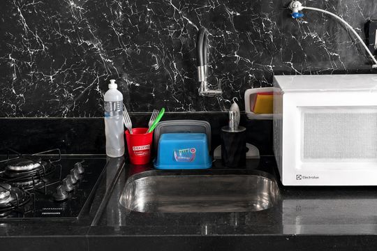 Cozinha de apartamento para alugar com 1 quarto, 93m² em Pituba, Salvador