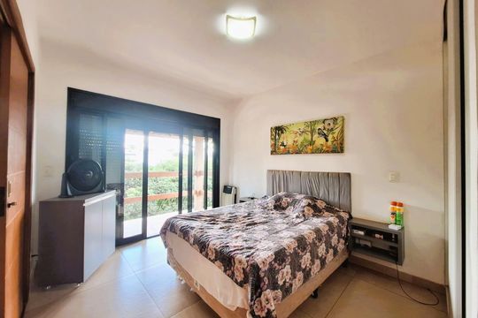 Quarto de casa de condomínio à venda com 3 quartos, 365m² em Villa Bella, Itabirito