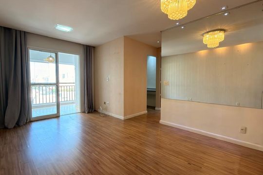 Apartamento à venda com 3 quartos, 77m² em Campestre, Santo André