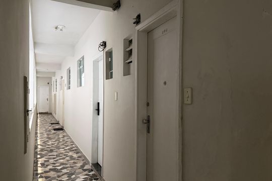 Área comum de kitnet/studio para alugar com 1 quarto, 29m² em Embaré, Santos