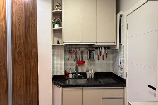Cozinha de kitnet/studio para alugar com 1 quarto, 29m² em Embaré, Santos