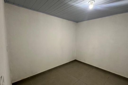 Quarto de casa para alugar com 1 quarto, 22m² em Santo Amaro, São Paulo