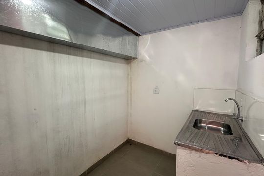 Casa para alugar com 1 quarto, 22m² em Santo Amaro, São Paulo