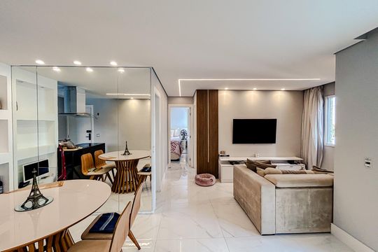 Apartamento à venda com 2 quartos, 67m² em Guaiauna, São Paulo
