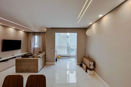 Sala de apartamento à venda com 2 quartos, 67m² em Guaiauna, São Paulo