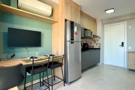 Sala de kitnet/studio para alugar com 1 quarto, 28m² em Pinheiros, São Paulo