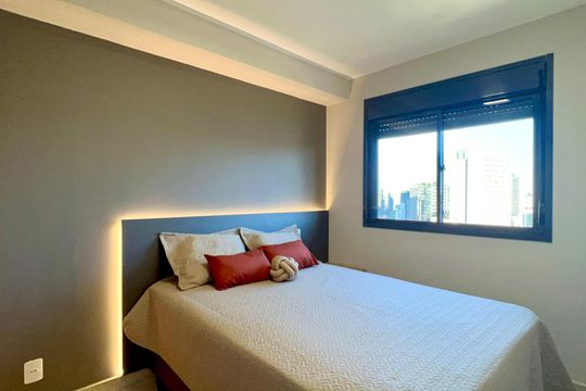 Quarto de kitnet/studio para alugar com 1 quarto, 28m² em Pinheiros, São Paulo