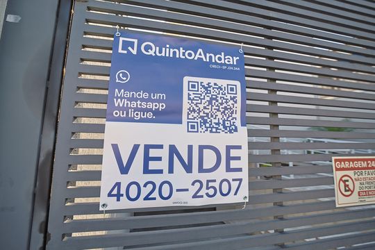 Instalada dia 03/09/26 placa:MMGQ-305 de casa de condomínio à venda com 2 quartos, 74m² em Cangaiba, São Paulo