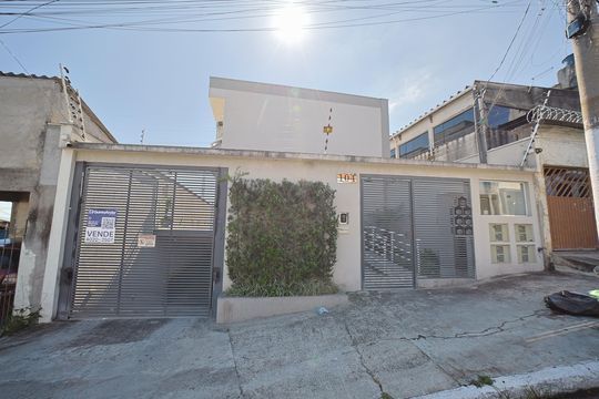 Fachada de casa de condomínio à venda com 2 quartos, 74m² em Cangaiba, São Paulo