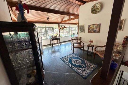 Casa para alugar com 5 quartos, 200m² em Quarteirão Ingelheim, Petrópolis