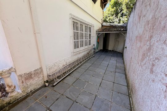 Casa para alugar com 5 quartos, 200m² em Quarteirão Ingelheim, Petrópolis