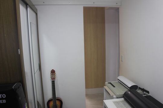 Quarto 1 de apartamento para alugar com 3 quartos, 75m² em Jardim Flor da Montanha, Guarulhos