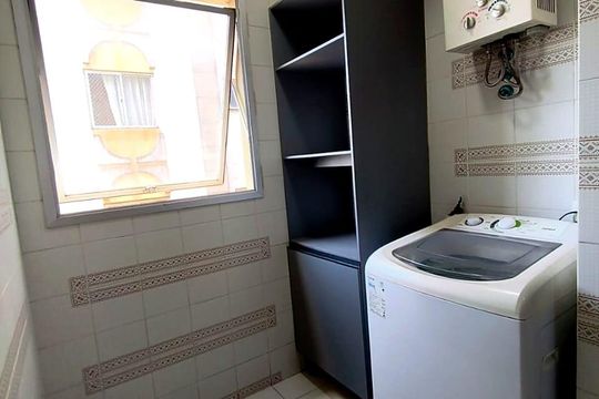 Área de serviço de apartamento para alugar com 1 quarto, 46m² em Centro, Curitiba