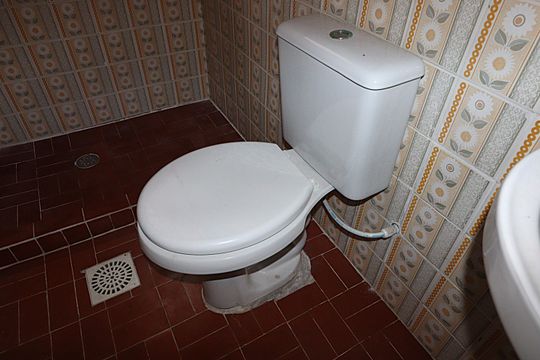 Banheiro  de apartamento para alugar com 2 quartos, 51m² em Bom Fim, Porto Alegre