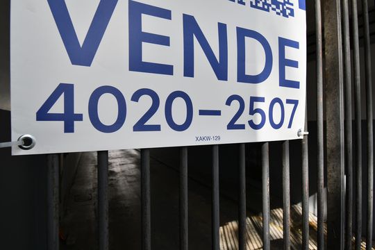 Apartamento à venda com 3 quartos, 61m² em Bacacheri, Curitiba
