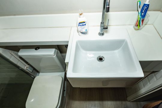 Banheiro do Quarto 2 de apartamento à venda com 2 quartos, 56m² em Planalto, Belo Horizonte