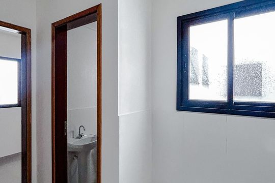Cozinha e Área de Serviço de apartamento para alugar com 2 quartos, 40m² em Penha de França, São Paulo