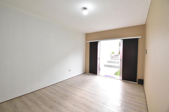 Sala 2 de casa para alugar com 2 quartos, 182m² em Mossunguê, Curitiba