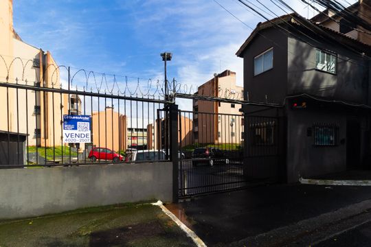 Fachada de apartamento à venda com 2 quartos, 74m² em Jardim Santa Adelia, São Paulo