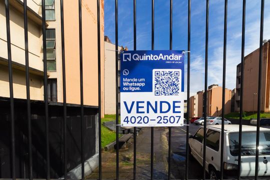 Placa de apartamento à venda com 2 quartos, 74m² em Jardim Santa Adelia, São Paulo