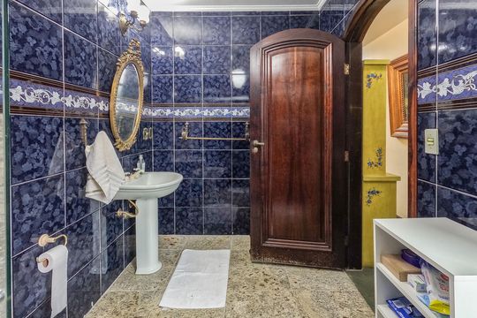 Casa à venda com 2 quartos, 243m² em Piqueri, São Paulo