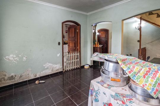 Casa à venda com 2 quartos, 243m² em Piqueri, São Paulo
