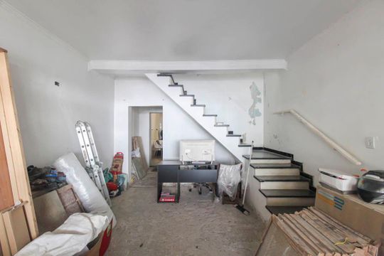Sala de casa à venda com 3 quartos, 200m² em Vila Anadir, São Paulo