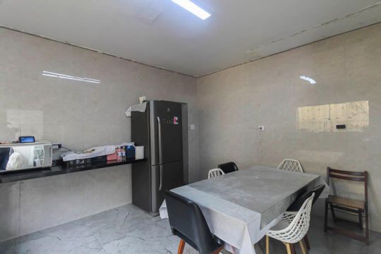 Cozinha de casa à venda com 3 quartos, 200m² em Vila Anadir, São Paulo