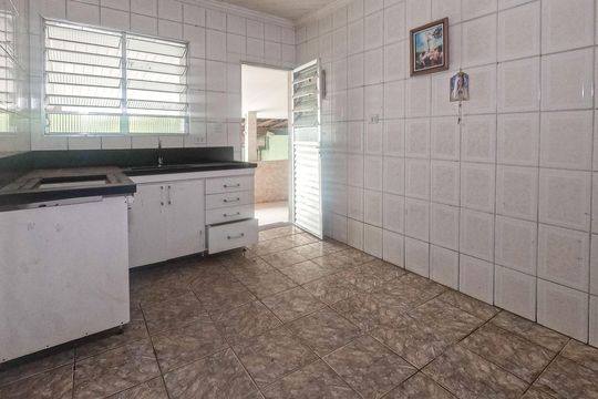 Casa à venda com 1 quarto, 147m² em Piqueri, São Paulo