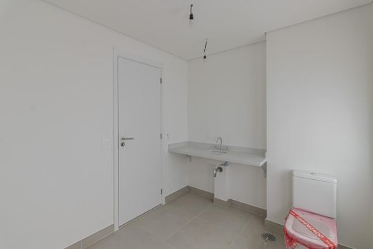 Banheiro da Suíte 3 de apartamento à venda com 3 quartos, 195m² em Vila Nova Conceição, São Paulo