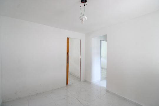Sala de apartamento à venda com 2 quartos, 48m² em Taquara, Rio de Janeiro