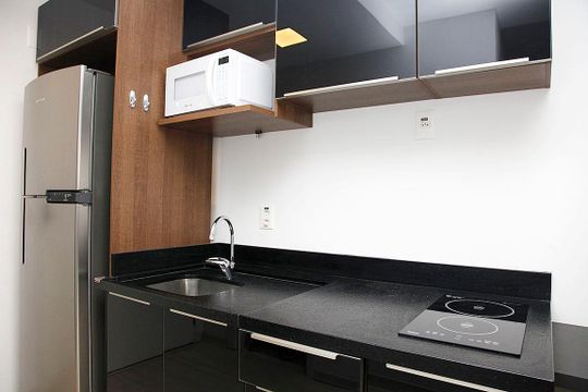 Studio - Cozinha de kitnet/studio para alugar com 1 quarto, 76m² em Mont’serrat, Porto Alegre