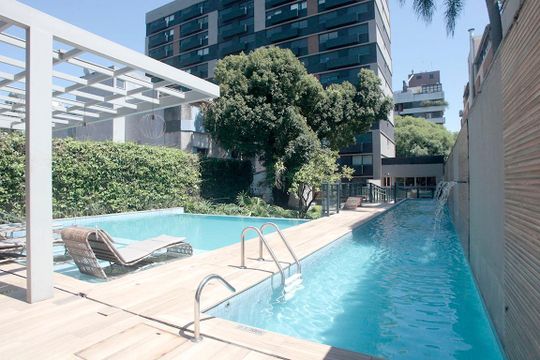 Área Comum - Piscina de kitnet/studio para alugar com 1 quarto, 76m² em Mont’serrat, Porto Alegre