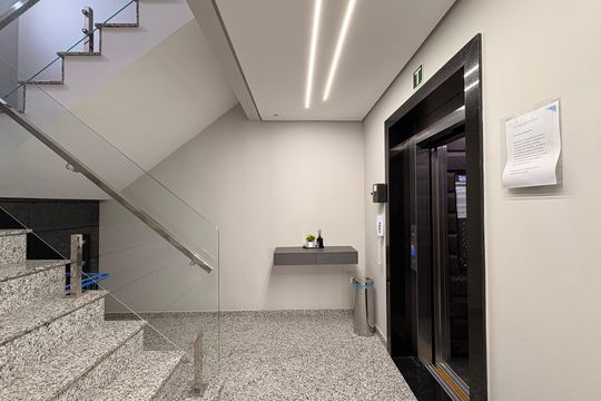 Hall social de apartamento para alugar com 3 quartos, 80m² em Vila Assunção, Santo André