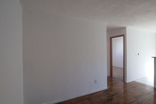 Sala de apartamento à venda com 2 quartos, 49m² em São José, Canoas
