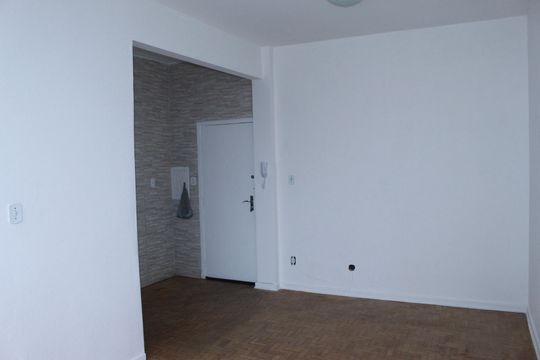 Kitnet/Studio para alugar com 1 quarto, 28m² em República, São Paulo