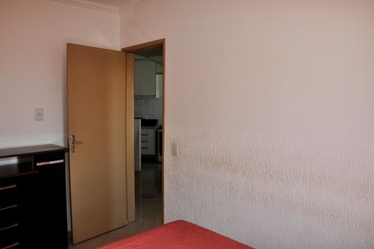 Detalhe - Quarto 02 de apartamento para alugar com 2 quartos, 49m² em Vila Mangalot, São Paulo