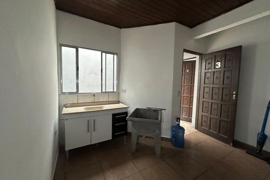 Sala/Cozinha de casa para alugar com 1 quarto, 30m² em Parque Esmeralda, Barueri