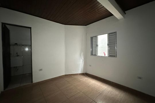 Quarto de casa para alugar com 1 quarto, 30m² em Parque Esmeralda, Barueri