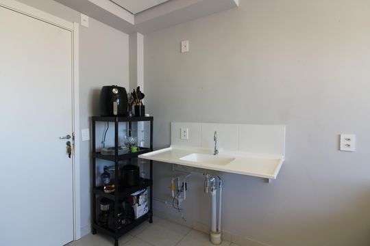 cozinha de apartamento para alugar com 2 quartos, 33m² em Vila Ré, São Paulo