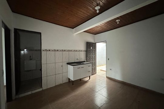 Sala/Cozinha de casa para alugar com 2 quartos, 50m² em Parque Esmeralda, Barueri