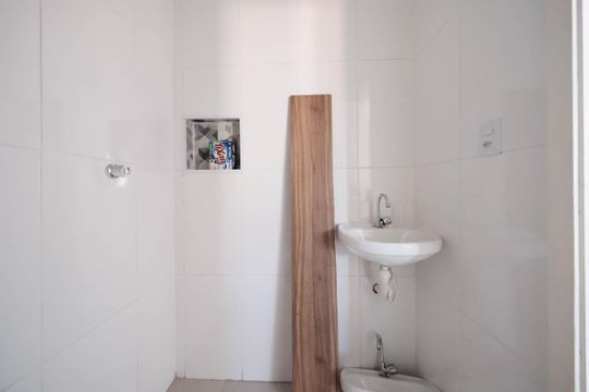 Banheiro de apartamento à venda com 2 quartos, 38m² em Jardim Aricanduva, São Paulo