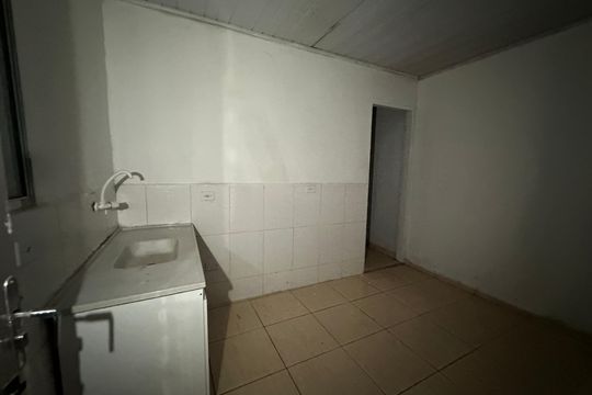 Sala/Cozinha de casa para alugar com 1 quarto, 25m² em Parque Esmeralda, Barueri
