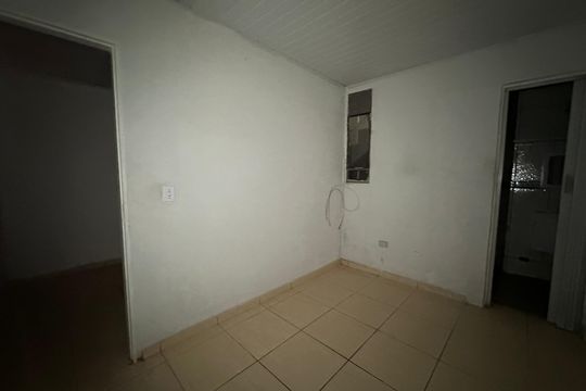 Quarto de casa para alugar com 1 quarto, 25m² em Parque Esmeralda, Barueri