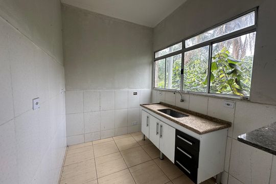Sala/Cozinha de casa para alugar com 1 quarto, 40m² em Parque Esmeralda, Barueri
