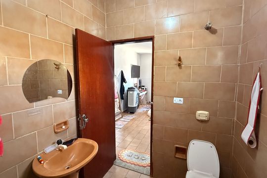 Casa à venda com 6 quartos, 495m² em Cidade Jardi, Goiânia